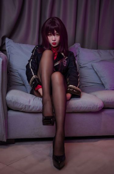 欧美时尚短发男_BD英语免费观看