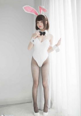 欧美最火超模写真汉娜_BD英语电视剧在线观看