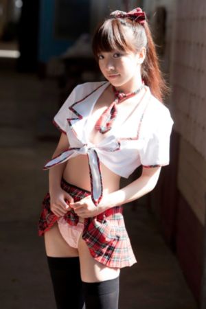 欧美时尚街拍网_DVD迅雷电影在线