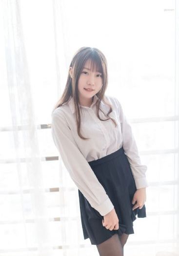 国产情趣情侣_高清电影在线看