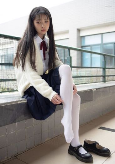 欧美阿v偷拍_1080韩国电影在线观看