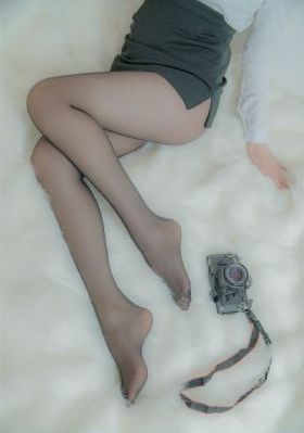 欧美腿上纹身av女明星_1080P免费电视剧