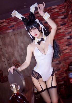 欧美系裸色系口红_DVD高清在线观看